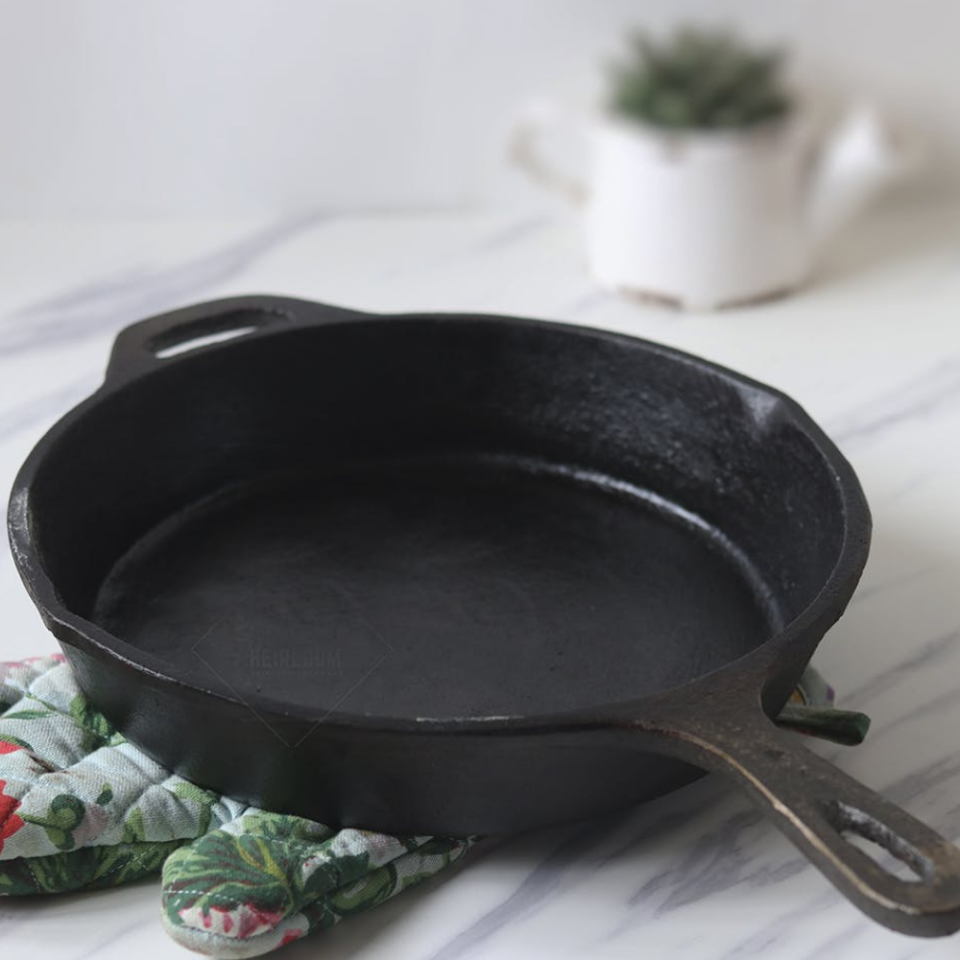 12 INCH EMAYE KAPLI DÖKÜM TAVA