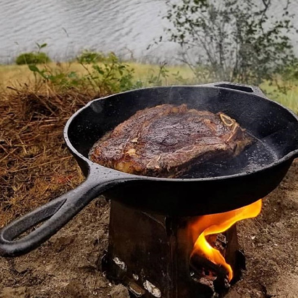 12 INCH EMAYE KAPLI DÖKÜM TAVA