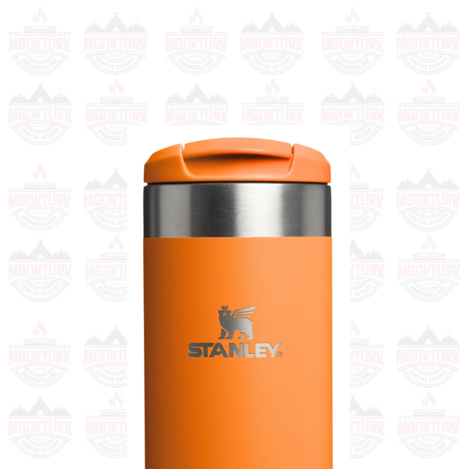 The AeroLight™ Transit Mug .47L / 16oz Goldenrod Coral