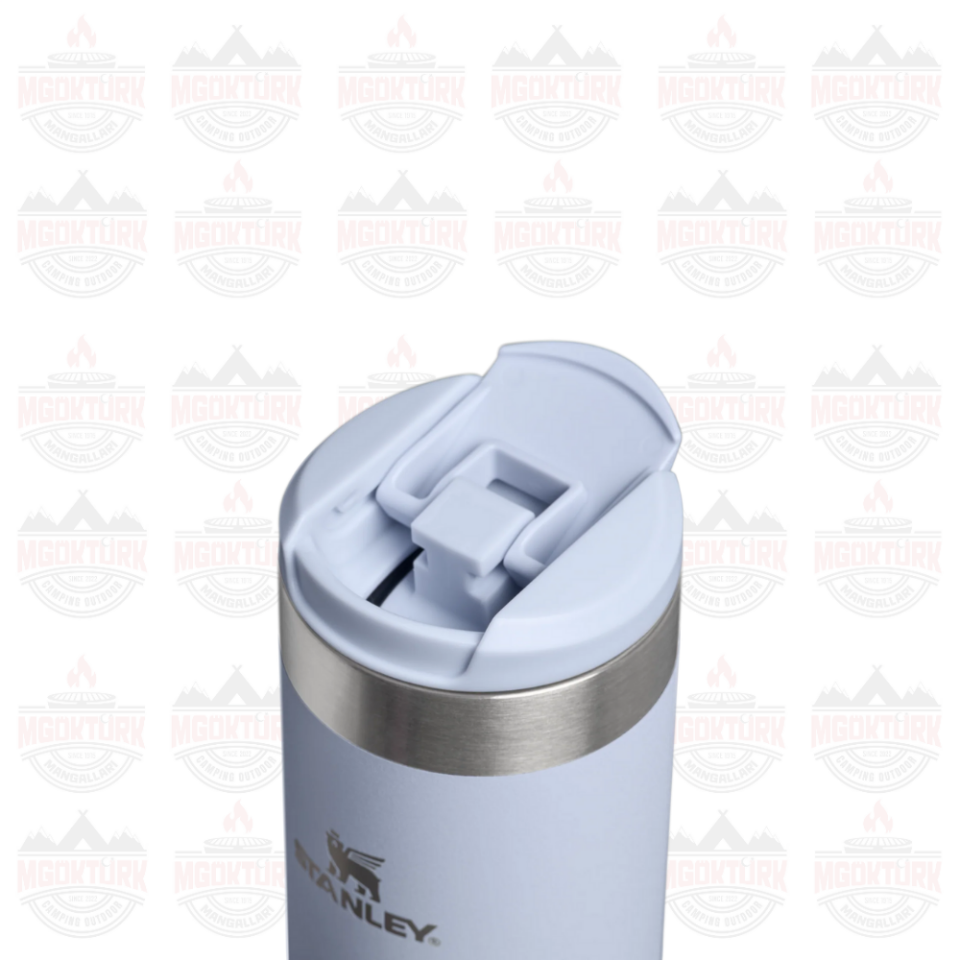The AeroLight™ Transit Mug .47L / 16oz Dew Drop