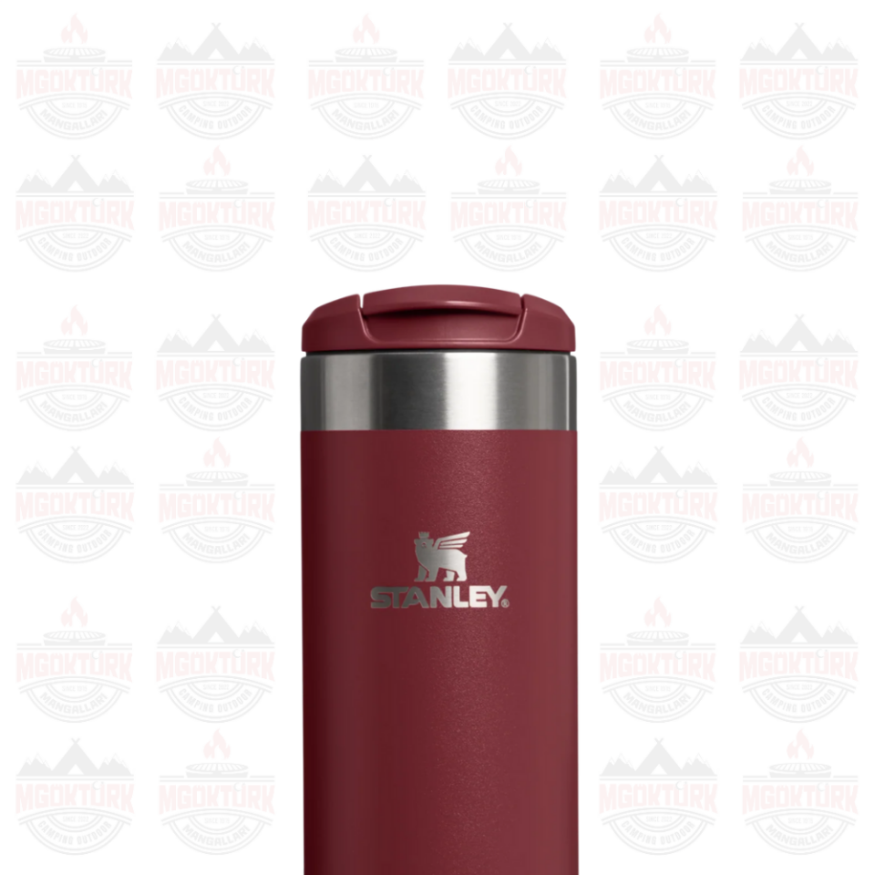 The AeroLight™ Transit Mug .47L / 16oz Cranberry