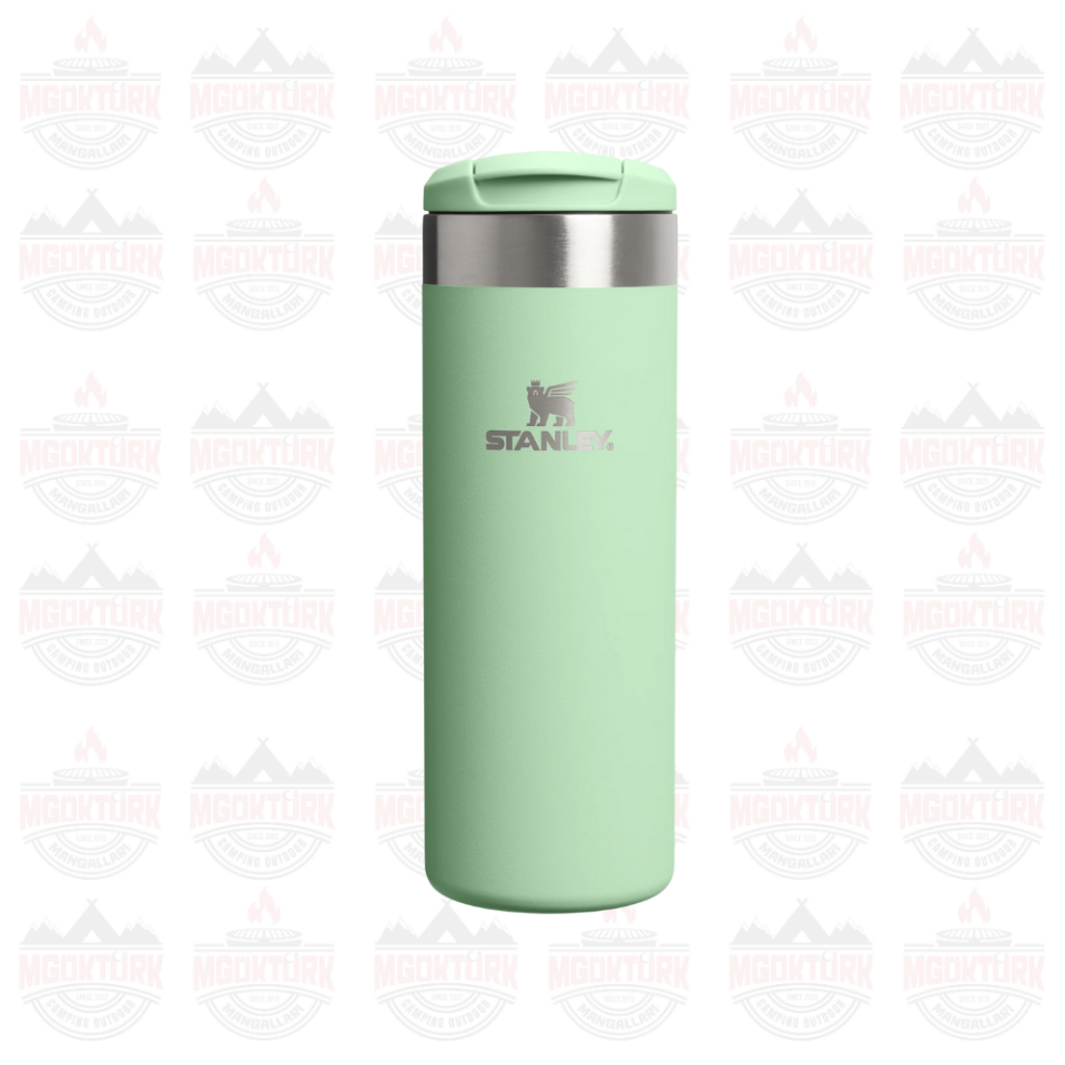 The AeroLight™ Transit Mug .47L / 16oz Pistachio