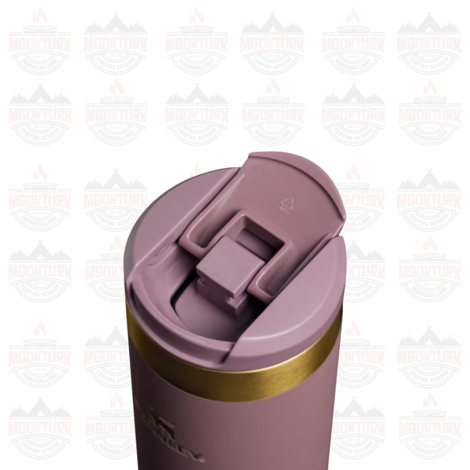 The AeroLight™ Transit Mug .47L / 16oz Cashmere