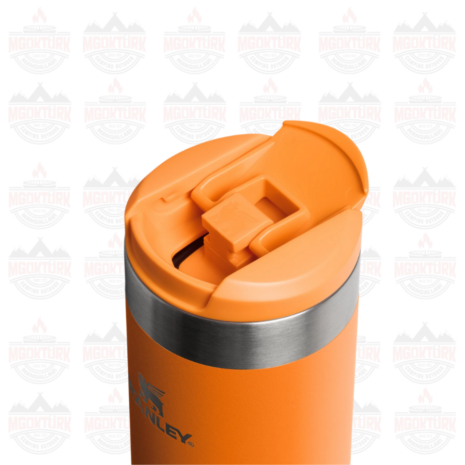 The AeroLight™ Transit Mug .35L / 12oz Goldenrod Coral