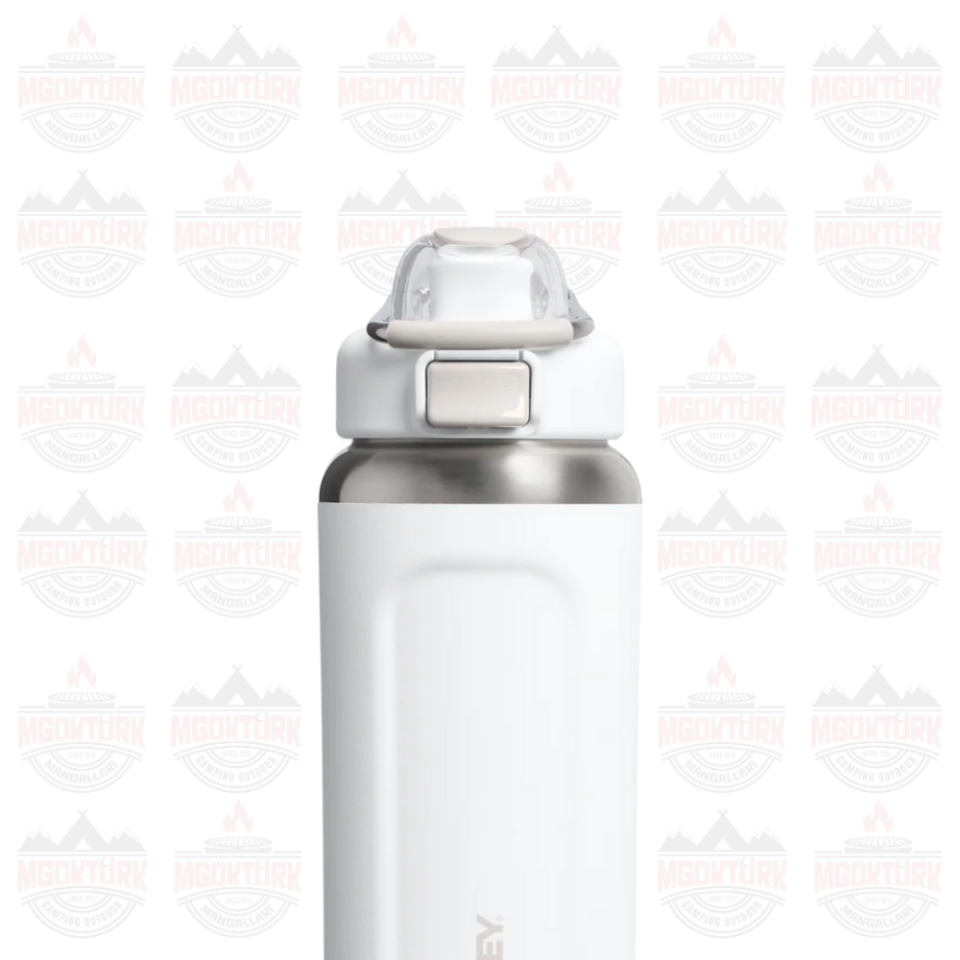 The Stanley Wellspring Bottle 0.7L / 24oz Frost