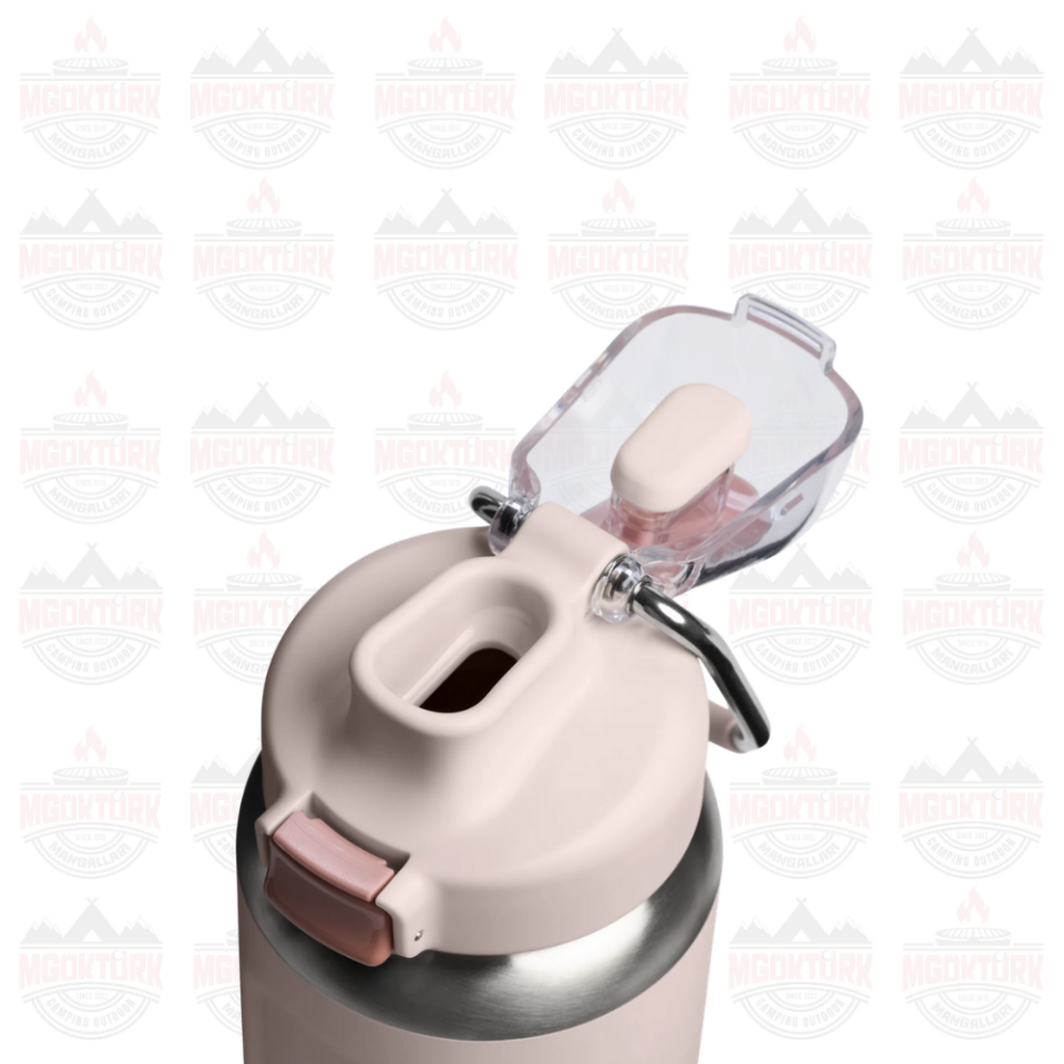 The Stanley Wellspring Bottle 0.7L / 24oz Rose Quartz