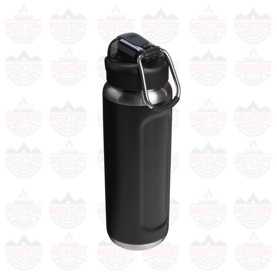 The Stanley Wellspring Bottle 0.7L / 24oz Black