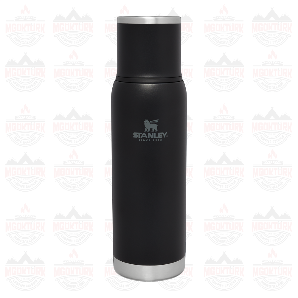 The Adventure To-Go Bottle 0.75 / 25oz Black 10-10818-010 / 1210001904095