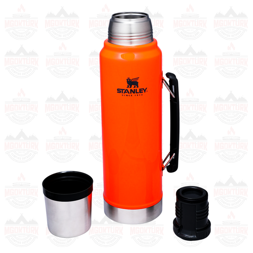 The Legendary Classic Bottle 1.0L / 1.1QT  Blaze Orange 10-08266-032 / 6939236405591