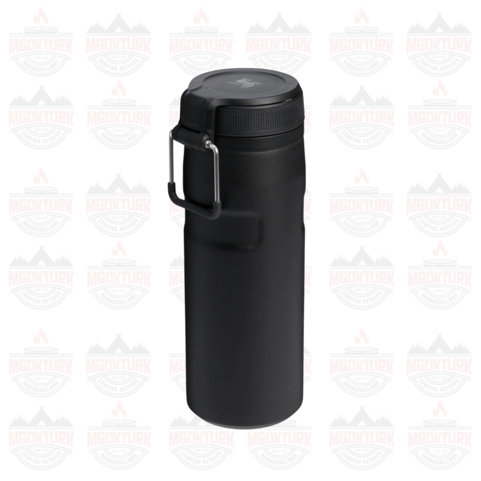 The IceFlow™ Bottle Flip Straw 2.0 0.47L / 16oz Black 2.0
