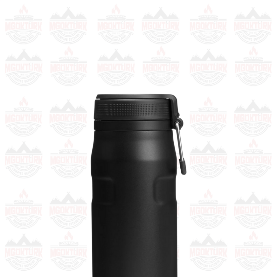 The IceFlow™ Bottle Twist Flip 0.7L / 24oz Black 2.0