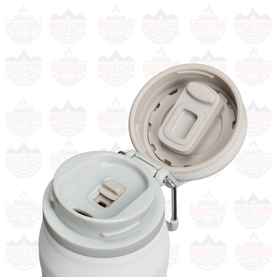 The IceFlow™ Bottle Twist Flip 0.7L / 24oz  Frost