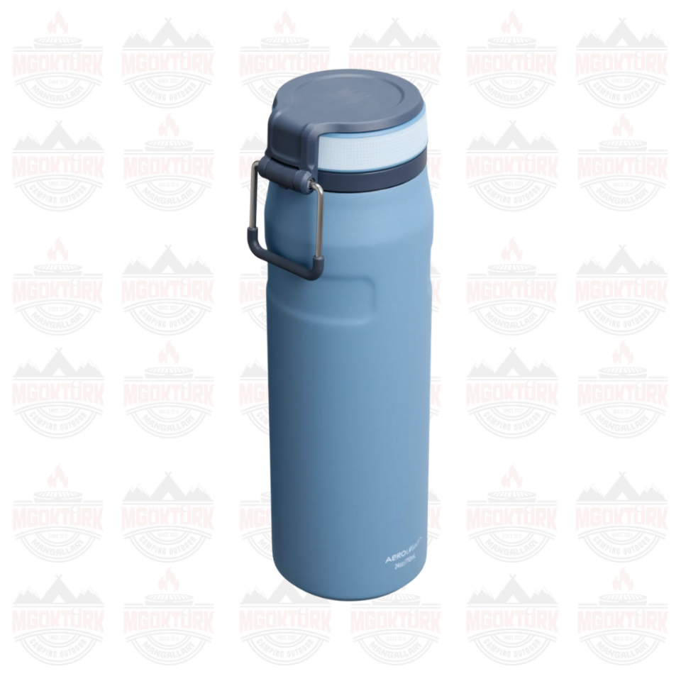 The IceFlow™ Bottle Twist Flip 0.7L / 24oz Indigo