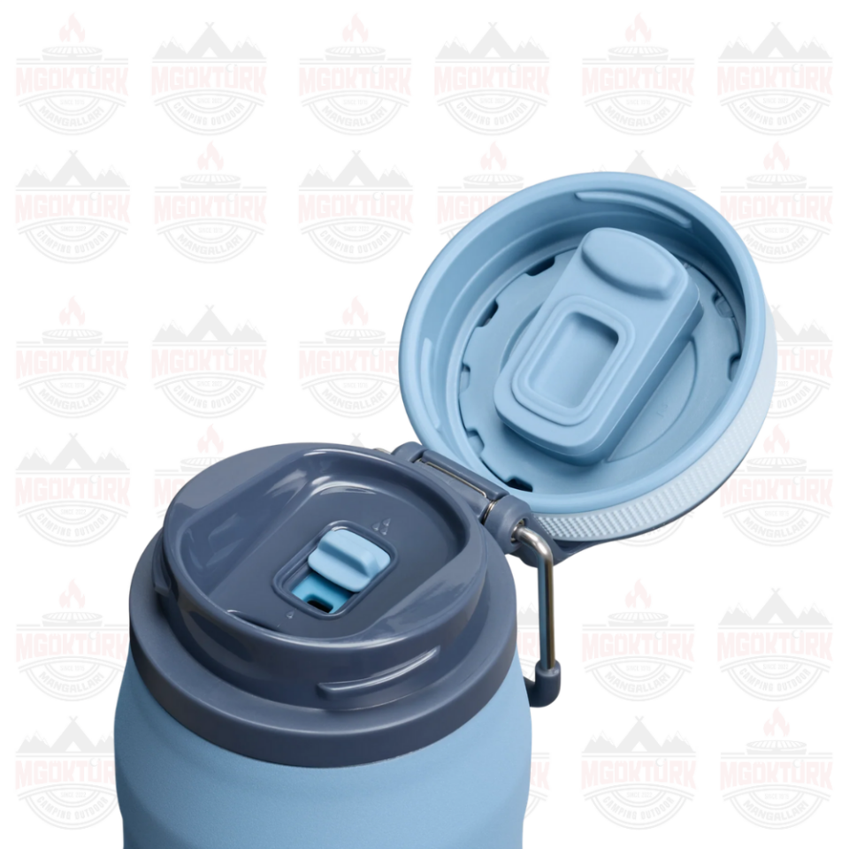 The IceFlow™ Bottle Twist Flip 0.7L / 24oz Indigo