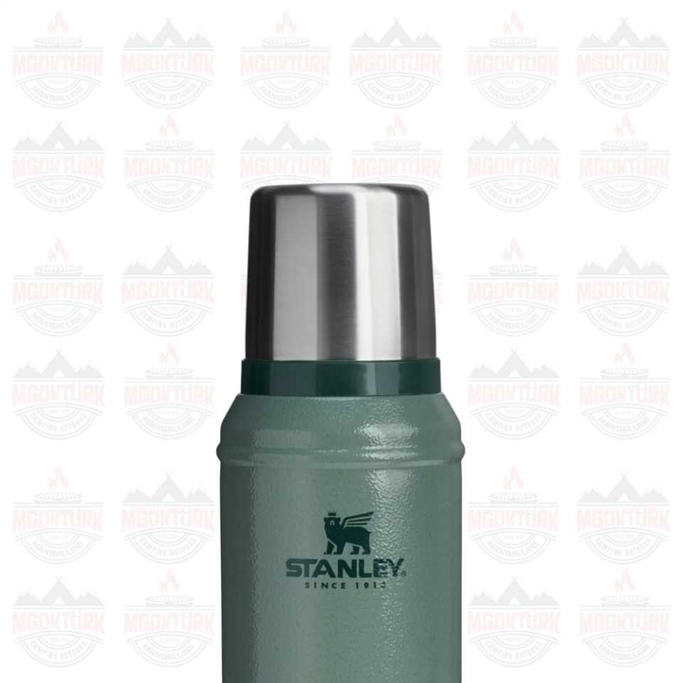 The Legendary Classic Bottle 0.94L / 1.0QT Hammertone Green