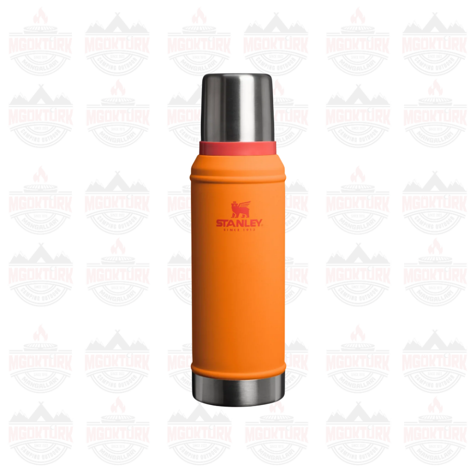 The Legendary Classic Bottle 0.94L / 1.0QT Goldenrod Coral