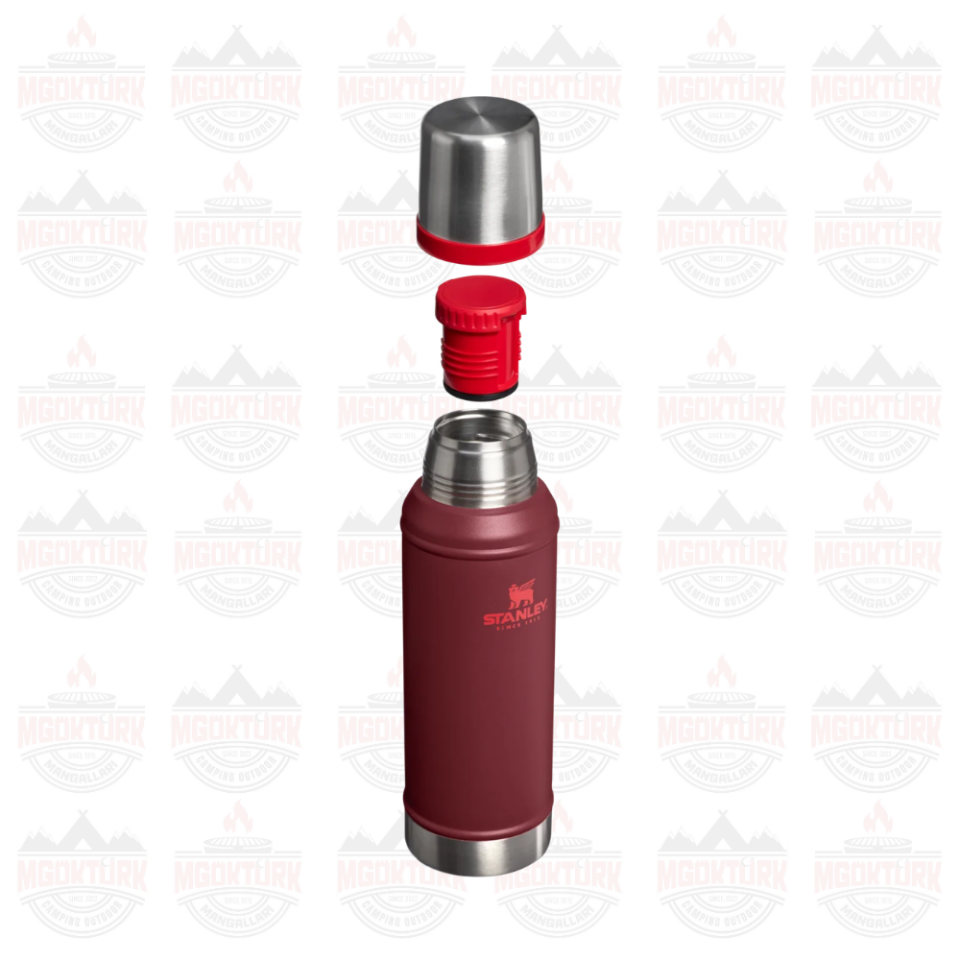 The Legendary Classic Bottle 0.94L / 1.0QT Cranberry