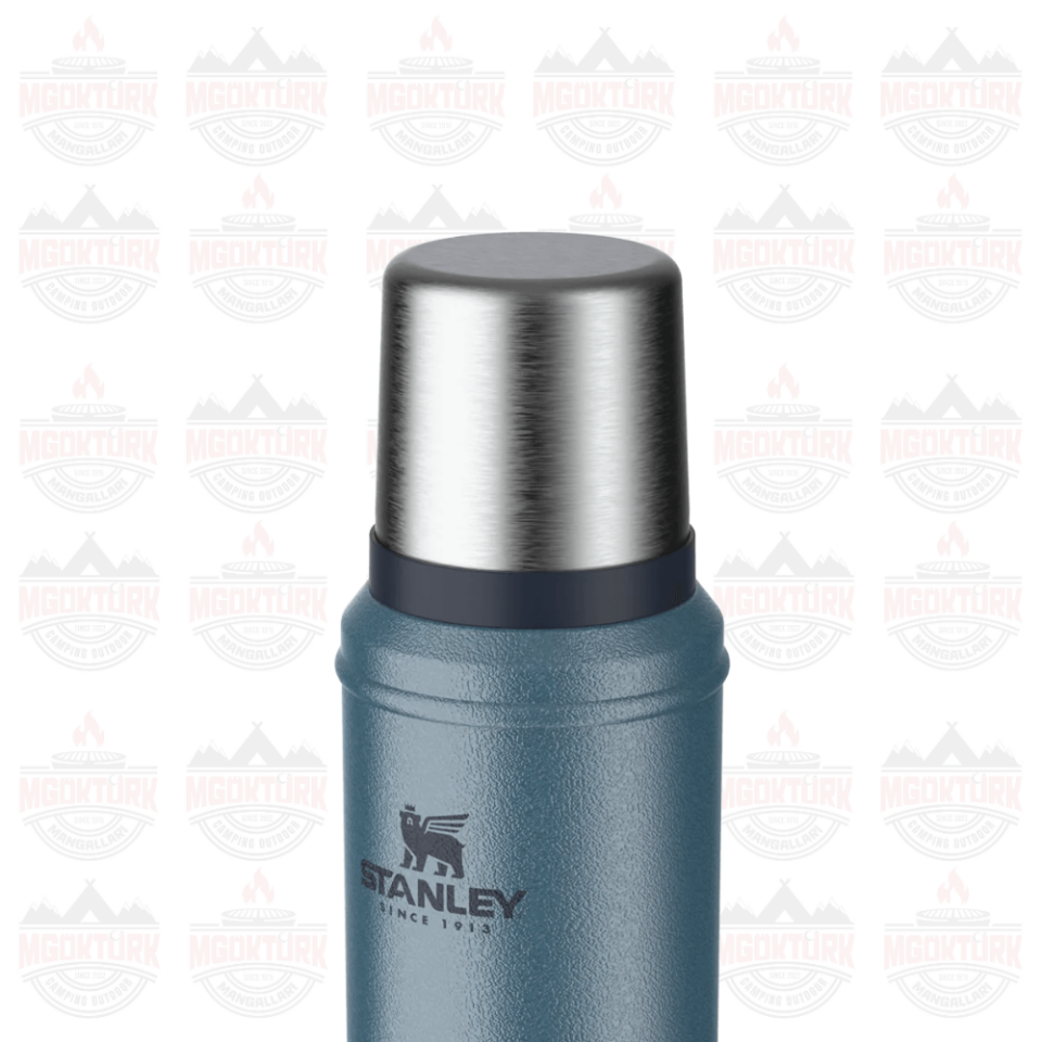 The Legendary Classic Bottle .75L / 25oz Hammertone Lake