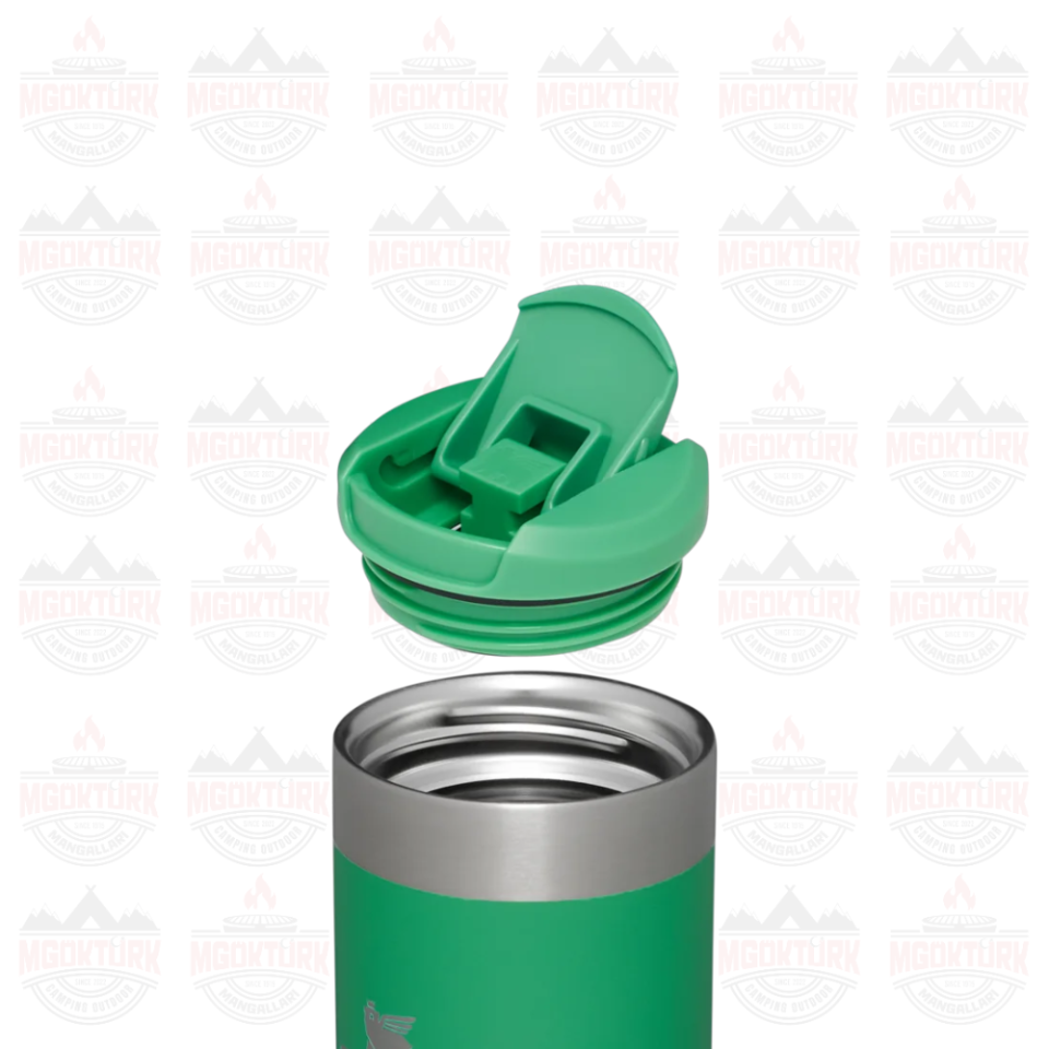 The AeroLight ™ Transit Mug 0.47L / 12oz Meadow