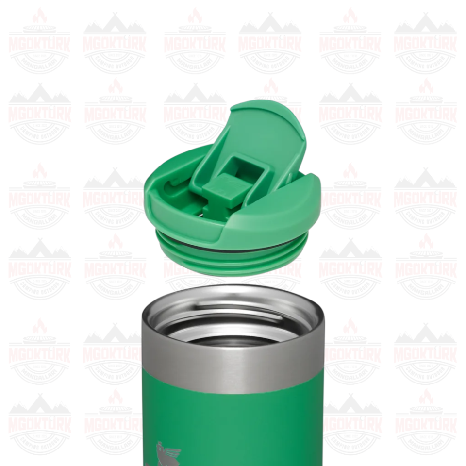 The AeroLight ™ Transit Mug 0.35L / 12oz Meadow