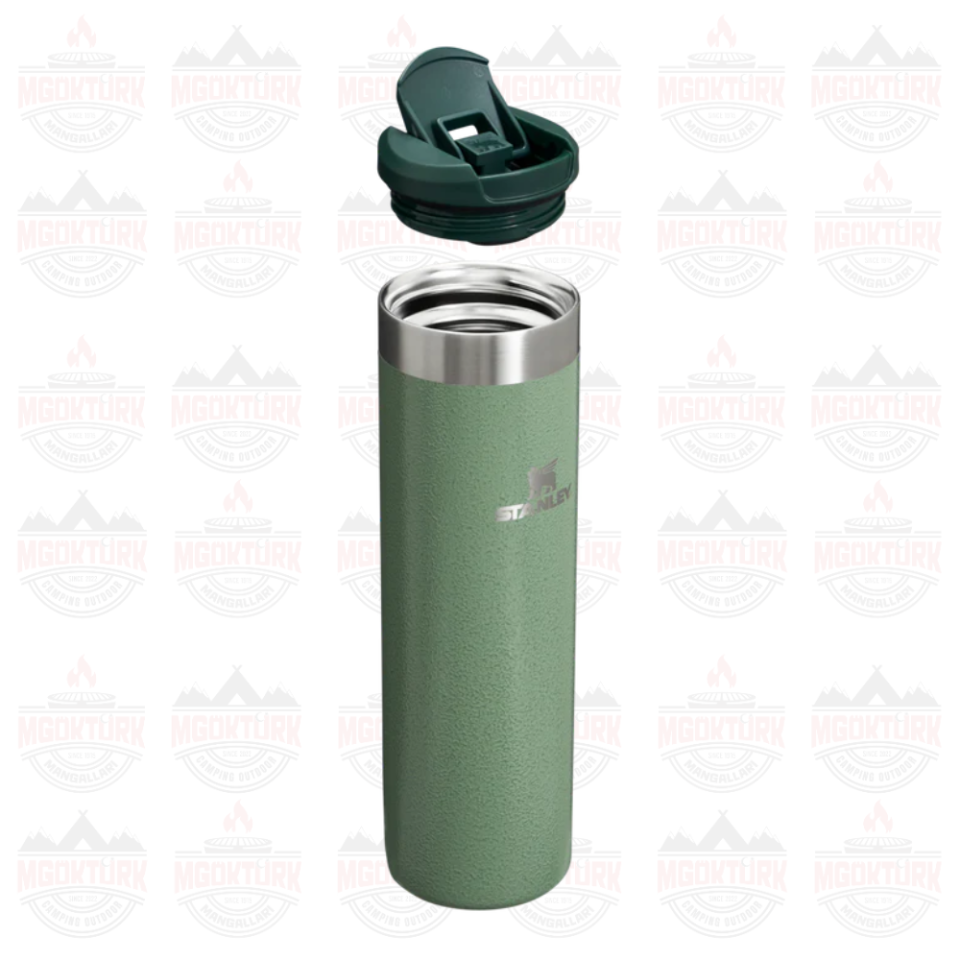 The AeroLight ™ Transit Mug 0.35L / 12oz Hammertone Green