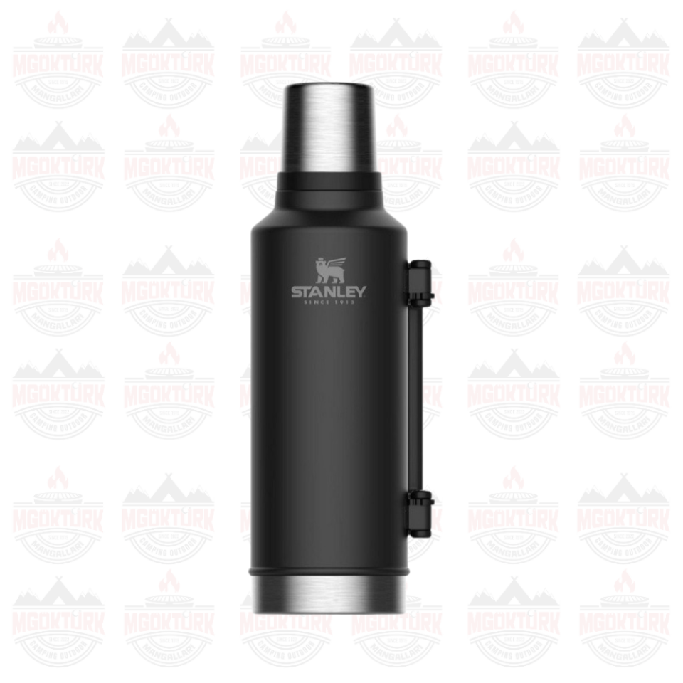 The Legendary Classic Bottle 0.75L / 25oz Matte Black Pebble