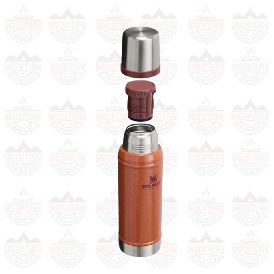 The Legendary Classic Bottle 0.75L / 25oz Hammertone Clay