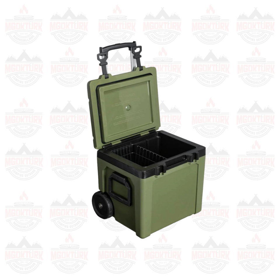The Easy-Carry Outdoor Wheeled Cooler 47L / 50Q Dried Pine
