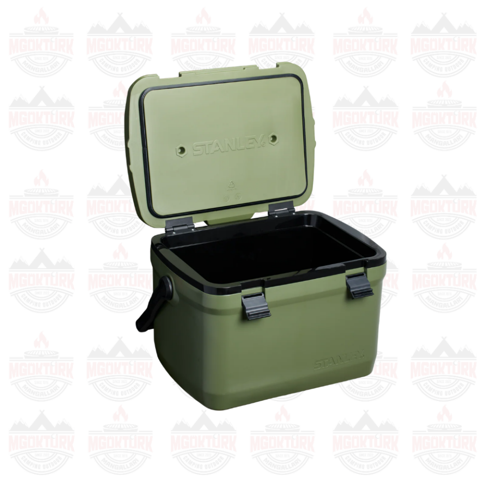 The Easy-Carry Outdoor Cooler 15.1L / 16QT Dried Pine
