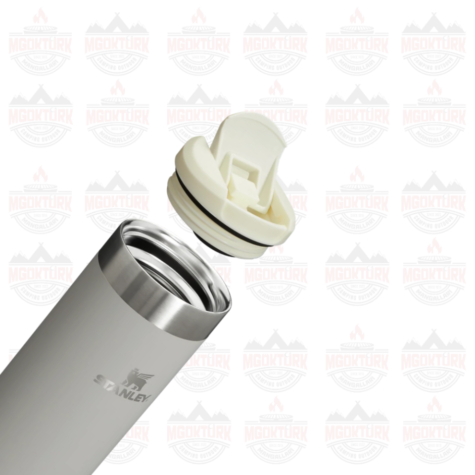 The AeroLight ™ Transit Mug 0.47L / 12oz Ash
