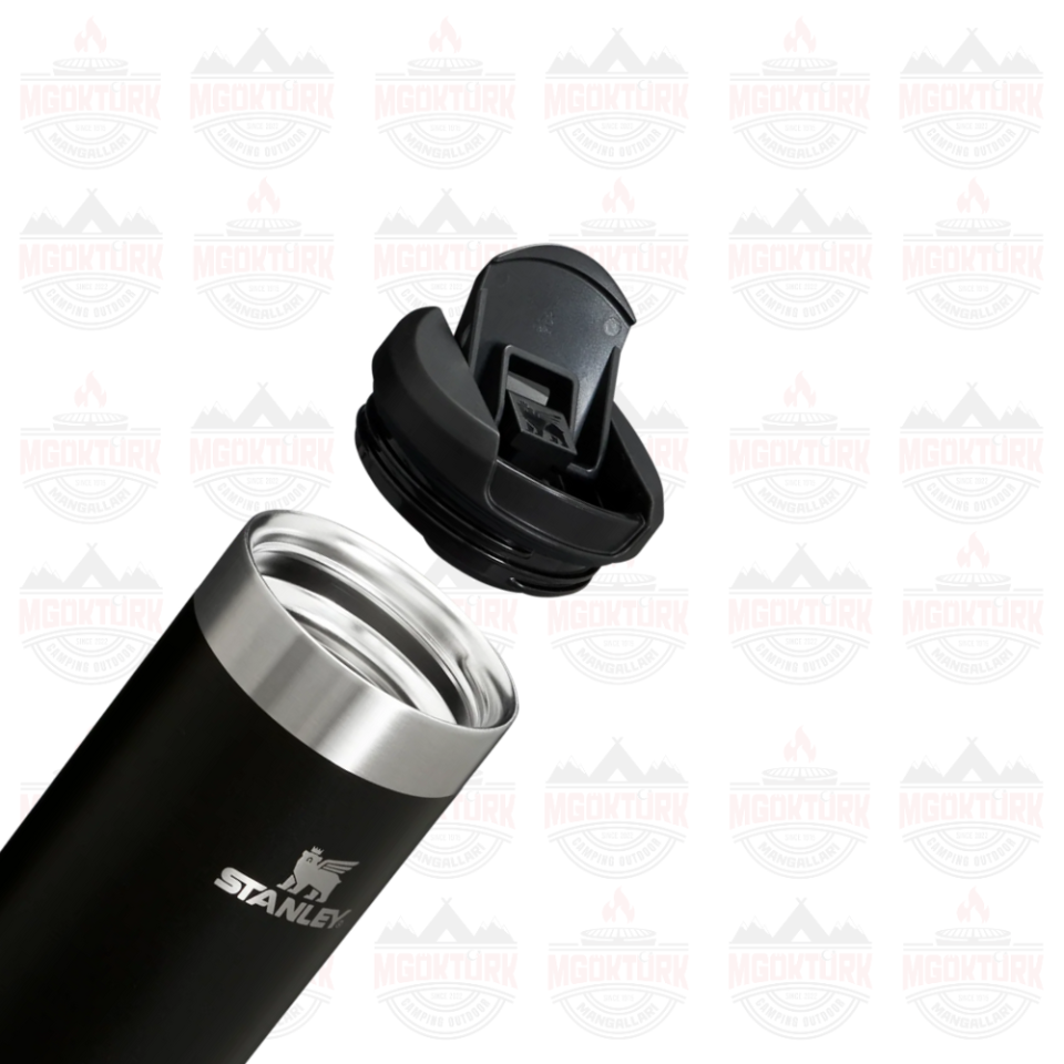 The AeroLight ™ Transit Mug 0.35L / 12oz Black 2.0