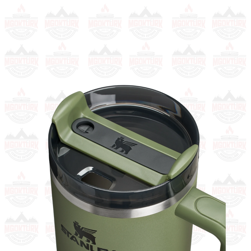 The Quencher H2.O FlowState™ Tumbler 1.18L  40oz Dried Pine