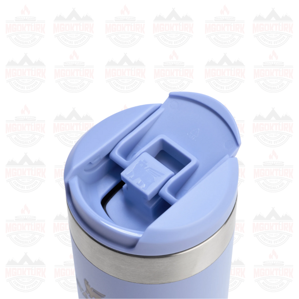The AeroLight ™ Transit Mug 0.47L / 12oz Hydrangea