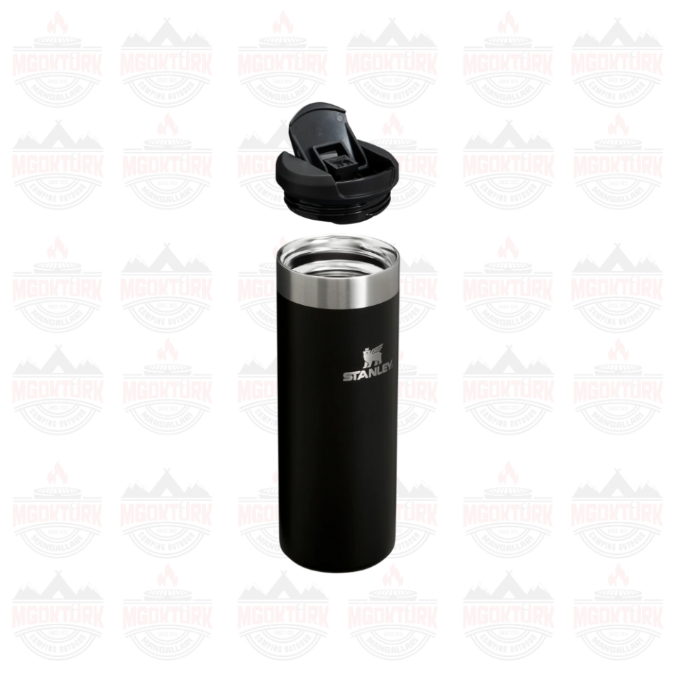 The AeroLight ™ Transit Mug 0.47L / 12oz Black 2.0