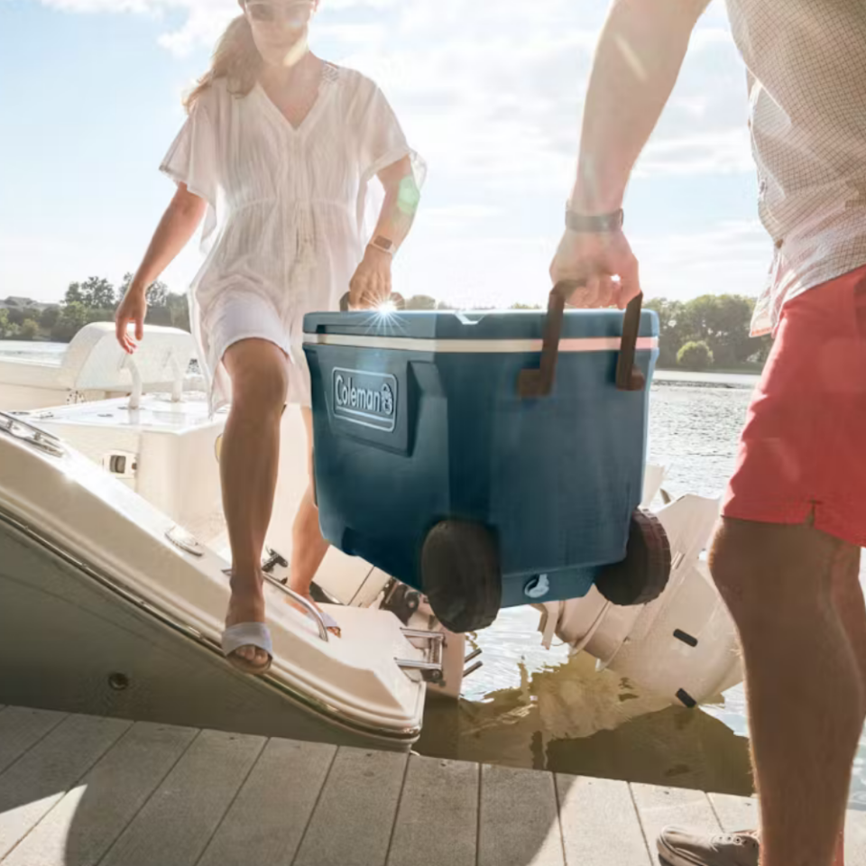 Coleman 50QT Xtreme Wheeled 47 LİTRE Cooler Box