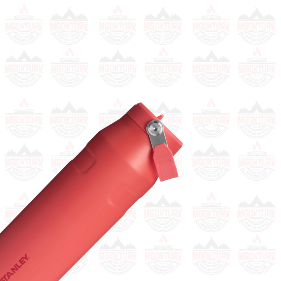 The IceFlow™ Bottle Flip Straw 2.0 1.06L / 36oz Hot Coral