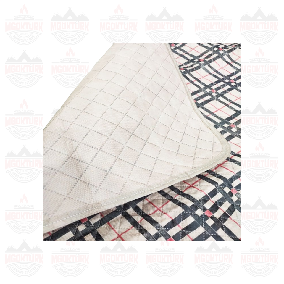 KENDİNDEN ÇANTALI PİKNİK ÖRTÜSÜ