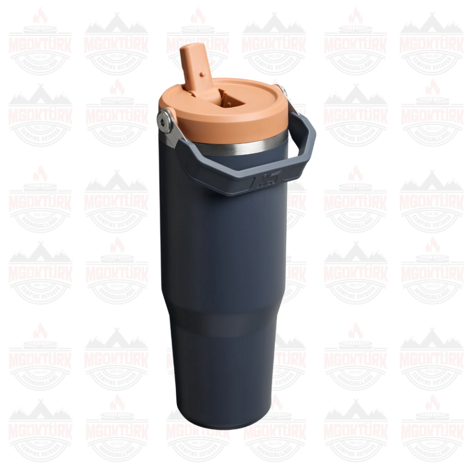 The IceFlow ™ Flip Straw Tumbler 0.89 LT Twilight